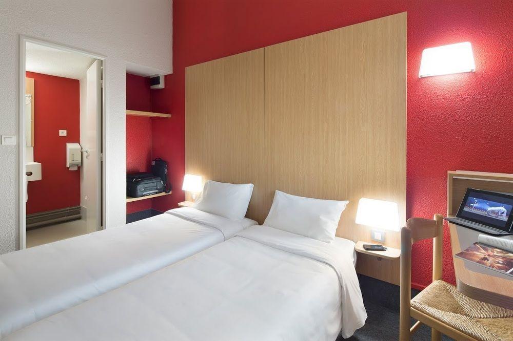 B&B Hotel Beziers Exterior photo