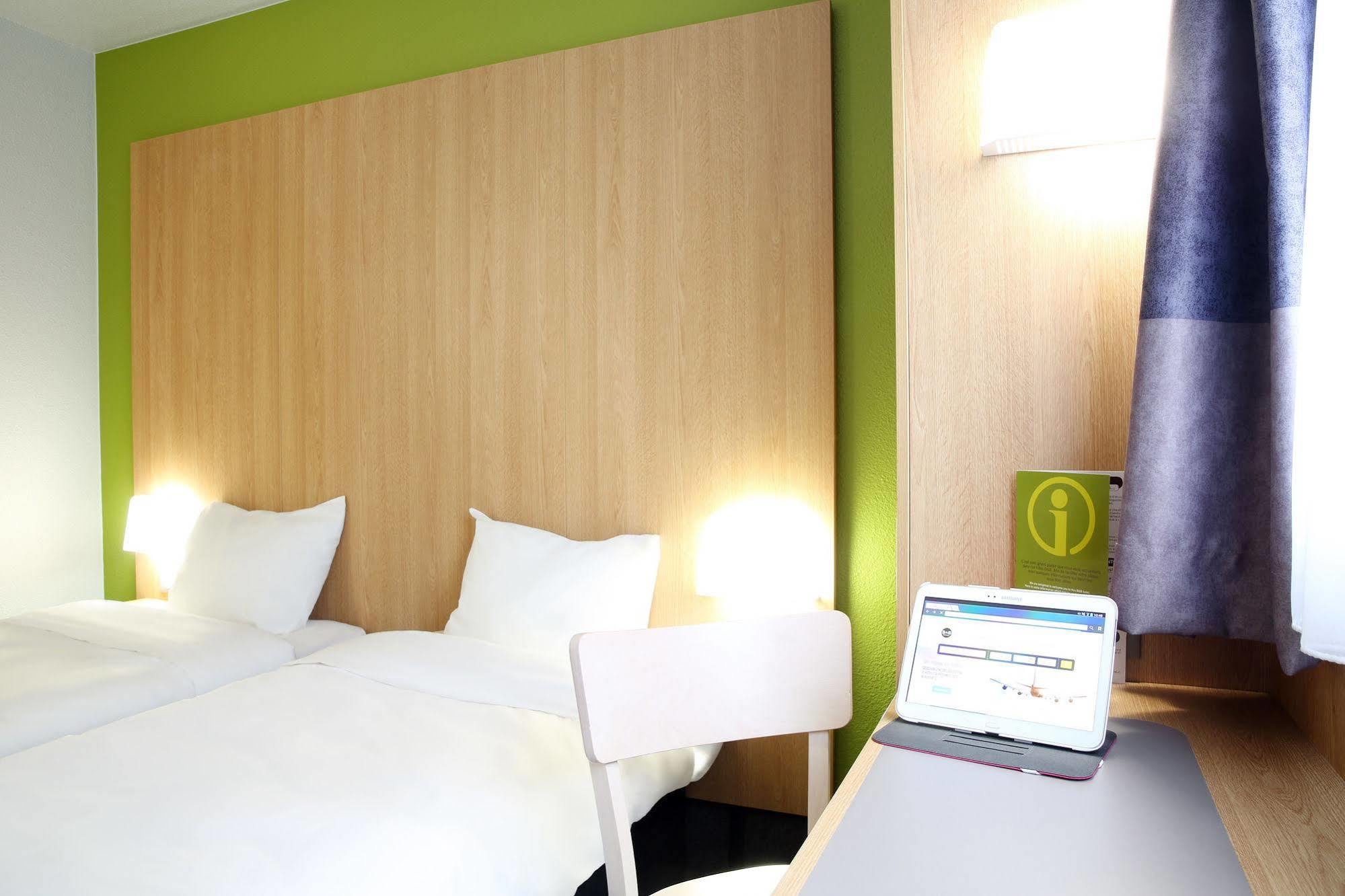 B&B Hotel Beziers Exterior photo